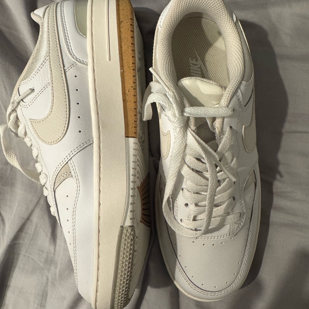 Nike Gamma Force Sneakers in White, Phantom Bone & Sand Drift, Size US Women 9